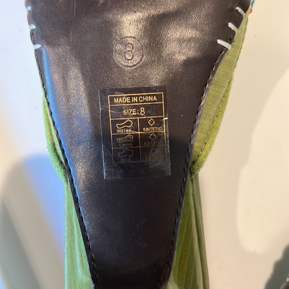 Beaded low heels - Picture 5 of 8